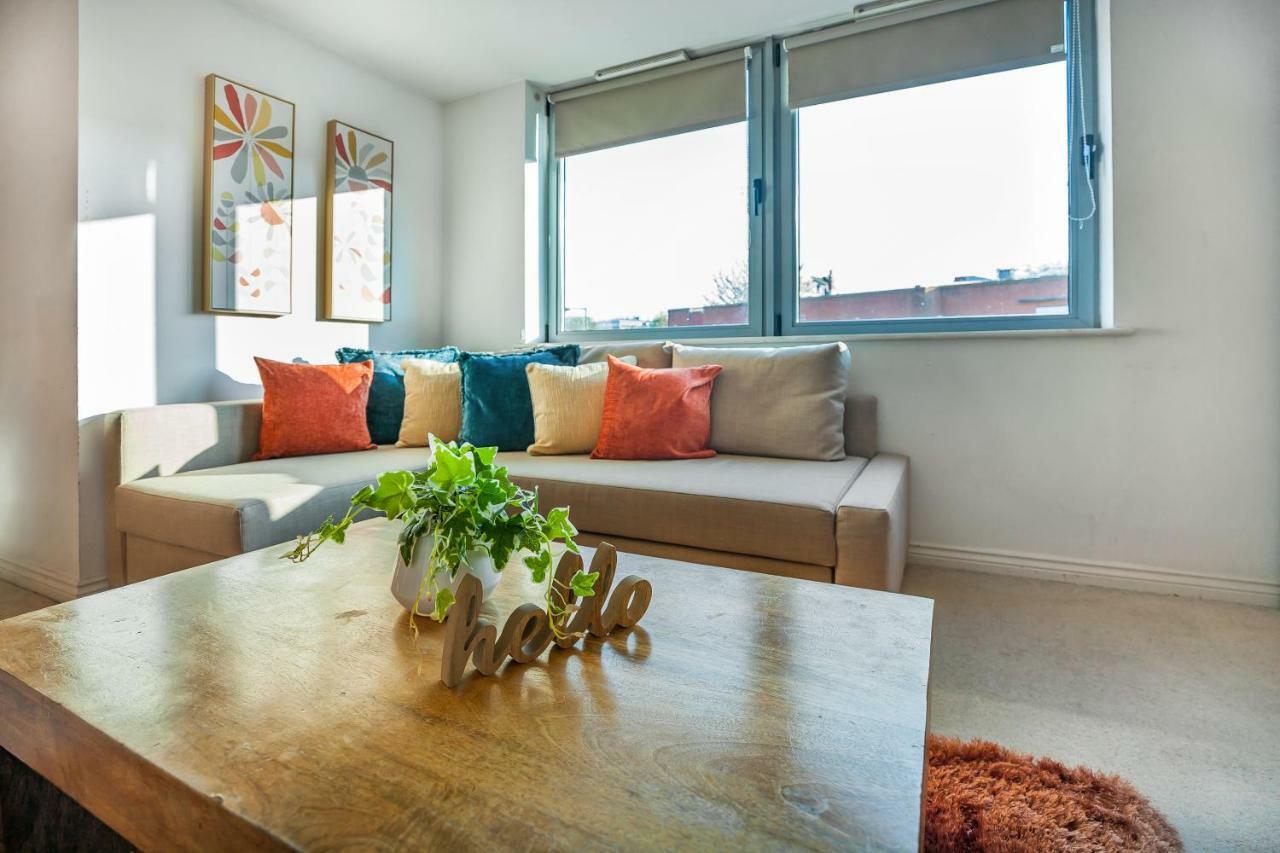 Club Living - Camden Town Apartments Londra Exterior foto