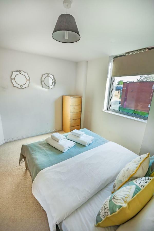Club Living - Camden Town Apartments Londra Exterior foto