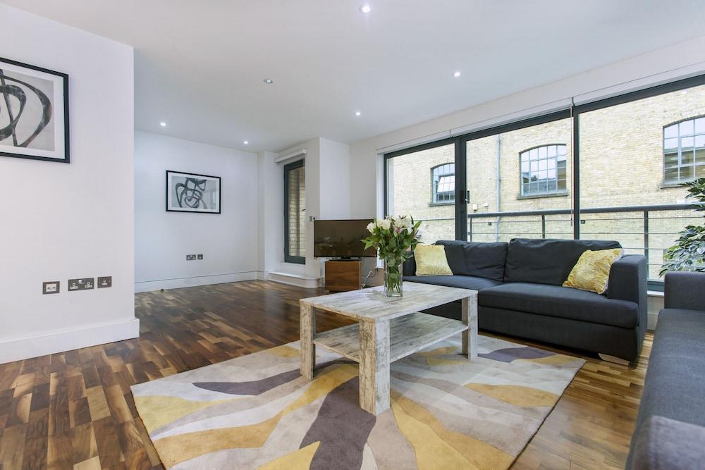 Club Living - Camden Town Apartments Londra Exterior foto